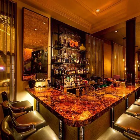 The Marlin Hotel 